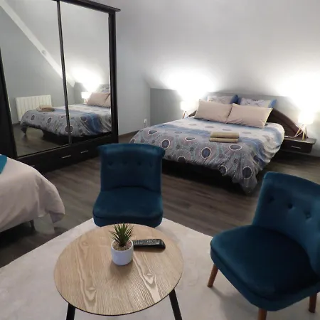 Familiale Proche Mont St Michel Bed and breakfast