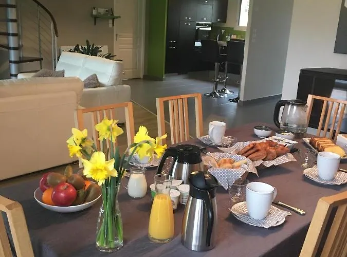 Familiale Proche Mont St Michel 3*